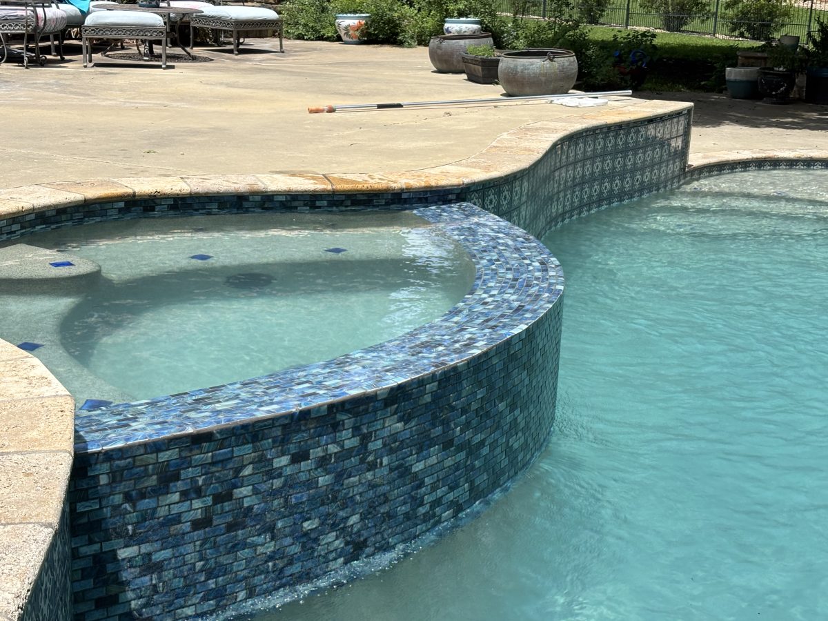 MoJo Pool Cleaning photo